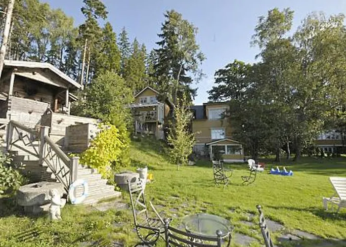 בית נופש Loevkulla By Interhome *