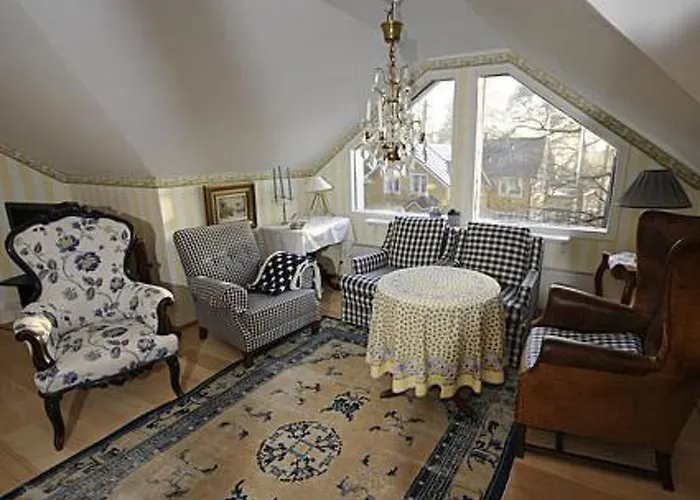 בית נופש Loevkulla By Interhome *